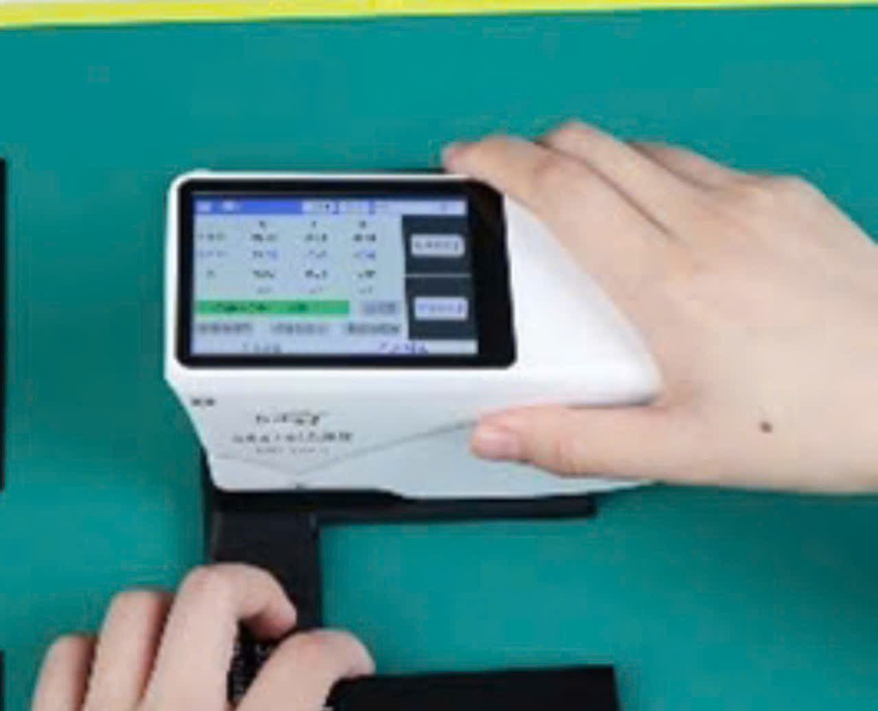 MÁY ĐO ĐỘ BÓNG BỀ MẶT 1000GULS 192